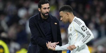 أربيلوا عن مبابي: "من الصعب تصور أن فريقا يمكن أن يكون تنافسيا بدون أفضل لاعب في العالم"