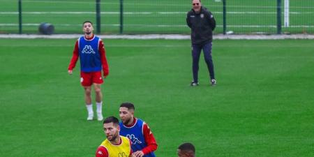 بنهاشم يقود تداريب الوداد وسط غموض حول مستقبله رفقة الفريق