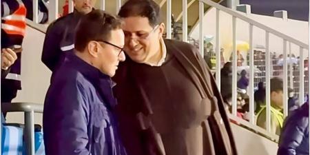 تجاهل آيت منا لتحذيرات الجماهير وتمسكه ببنهاشم يكلف الوداد الإقصاء من كأس الكونفدرالية