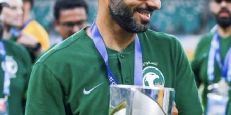 وكيل الشهري يوضح حقيقة مفاوضات تدريب الأخضر 