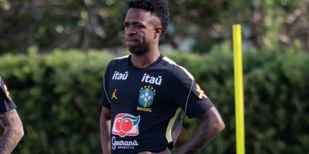 فينيسيوس يعود لتدريبات البرازيل ويؤكد جاهزيته لمواجهة كرواتيا
