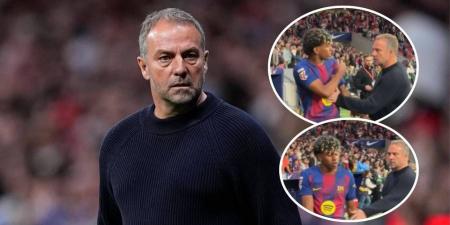 فليك عن ردة فعل لامين يامال: "تحدثنا في غرفة الملابس وكل شيء على ما يرام"