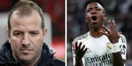 فان دير فارت: "فينيسيوس كان سيئا للغاية.. أشعر بانزعاج شديد عند مشاهدته يلعب"