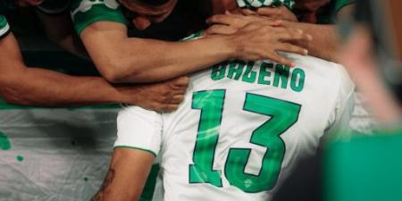 بـ10 لاعبين… الأهلي يهزم جوهور دار التعظيم ويتأهل لنصف نهائي الآسيوية 