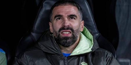 تقرير إسباني/ كارفاخال سيغادر ريال مدريد بنهاية الموسم وقطر قد تكون وجهته المقبلة