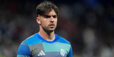 تأكد غياب مدافع ريال مدريد أسينسيو ضد ألافيس بسبب فيروس معوي