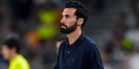 أربيلوا ينتقد التحكيم بعد التعادل أمام بيتيس: "من يتخذون القرارات لا يفهمون شيئا"