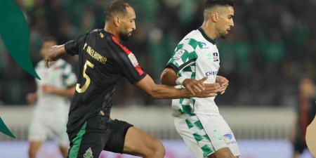 بو الفايد يقود كلاسيكو الجيش الملكي والرجاء وشرحبيل في غرفة "الفار"