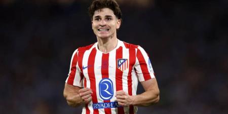 جوليان ألفاريز: "الانتقال إلى برشلونة؟ لا يمكنني الاستمرار في توضيح الأمور أو نفيها"