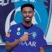 الهلال يحصّن نجمه بعقد جديد