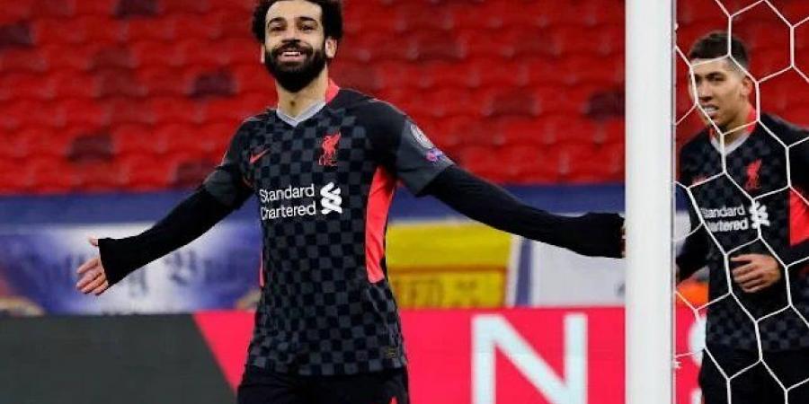 محمد صلاح يشعل مواقع التواصل بعد إصابة إريكسن ثم يتراجع