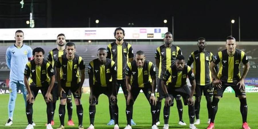 مكافأة ضخمة تنتظر نجوم الاتحاد حال إسقاط النصر في الكلاسيكو