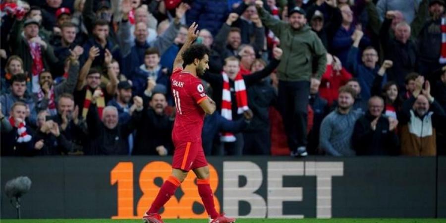 مدافع ليفربول السابق ينصح محمد صلاح: المُتعة أهم من المال!