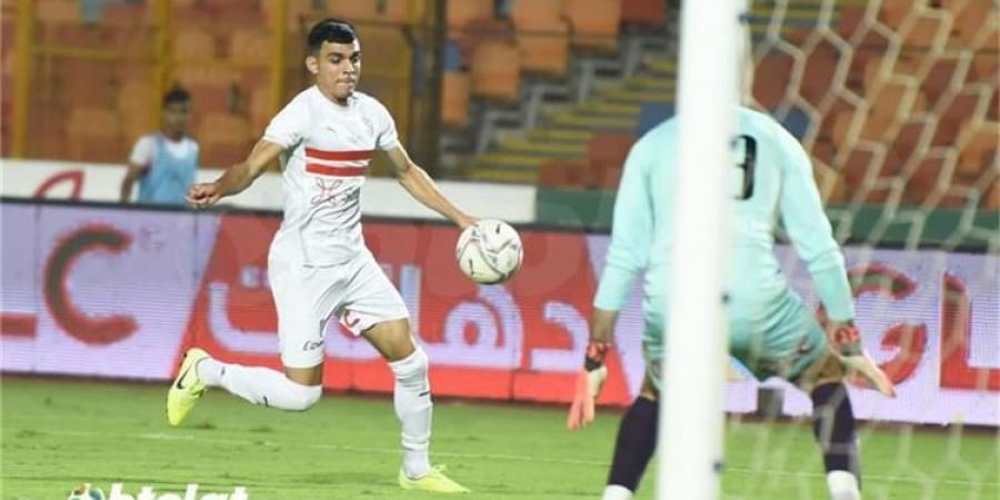 خالد الغندور يعلن تطورات جديدة بشأن تجديد عقد بن شرقي في الزمالك