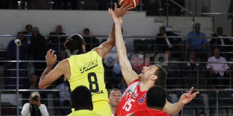 الأهلي 35 - 36 الكويت الكويتي.. نهائي البطولة العربية للسلة