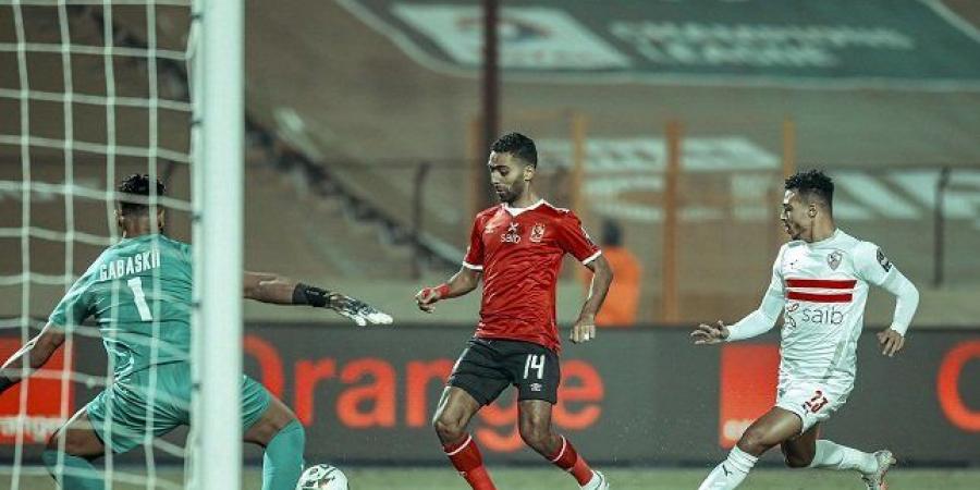 كيروش يغير ملعب مباراة الأهلي والزمالك في الدوري