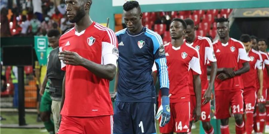 تقارير: مدرب السودان يقع في مأزق قبل مواجهة مصر في كأس أمم إفريقيا