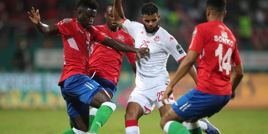 تونس تسقط في الوقت القاتل أمام جامبيا وتضرب موعدًا مع نيجيريا