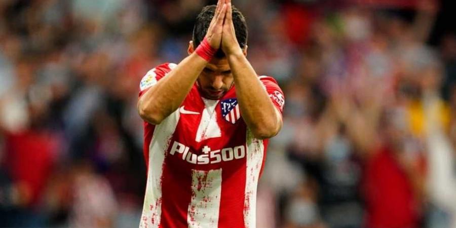 لحظة الوداع.. أتليتكو مدريد يعلن رحيل لويس سواريز بنهاية الموسم