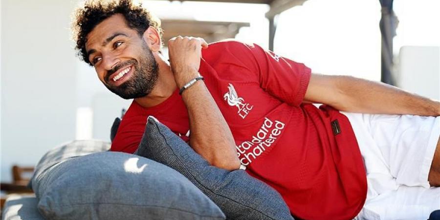 ذا صن: تهديد محمد صلاح أجبر ليفربول على تجديد عقده