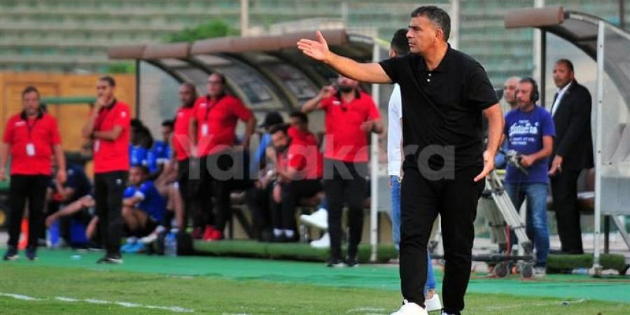 حمزة الجمل: غيّرنا نفسية اللاعبين بعد الهزيمة أمام بيراميدز.. ولا عروض لعبدالرحمن مجدي