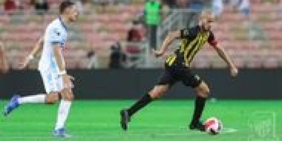 كريم الأحمدي يقرر اعتزال كرة القدم
