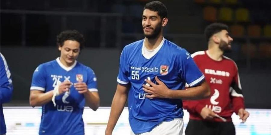 لاعب الأهلي لكرة اليد يعلن عبر بطولات إصابته بالرباط الصليبي