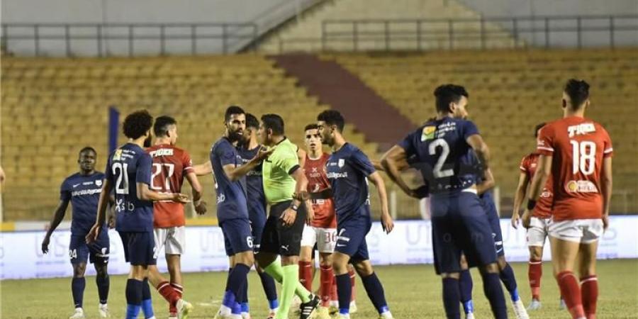 اتحاد الكرة يعلن حكم مباراة الأهلي وإنبي في الدوري