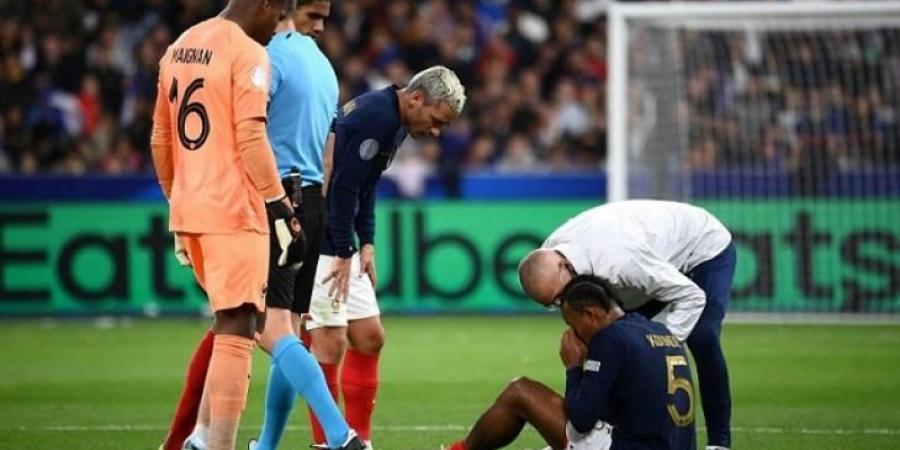 تقارير: كوندي سيغيب عن برشلونة لأسابيع