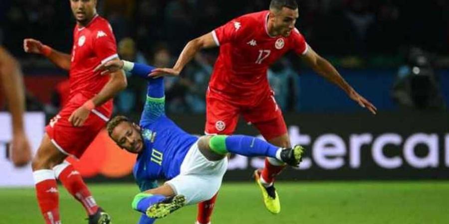 تيتي: لاعب تونس حاول إبعاد نيمار عن كأس العالم