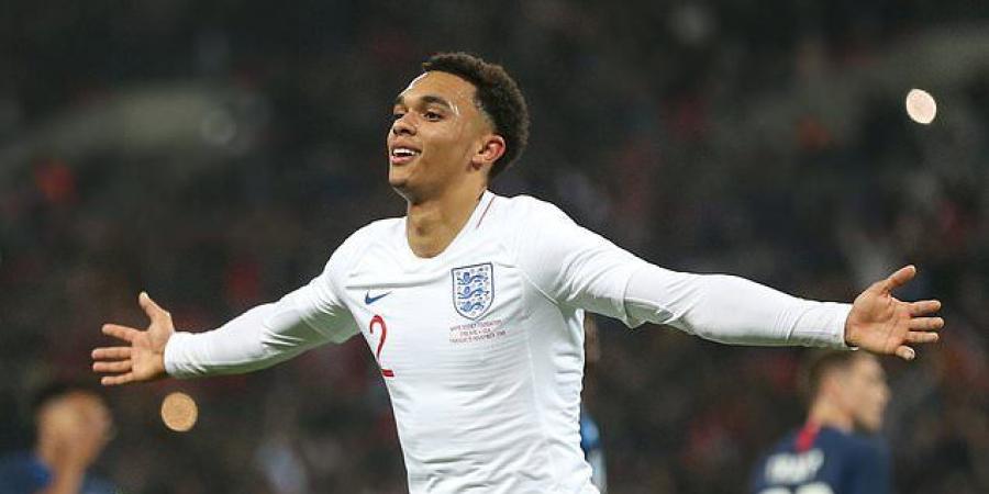 Trent Alexander-Arnold and Harry Kane 'could both play for BRAZIL', claims legendary left back Roberto Carlos... who calls on Gareth Southgate to start the Liverpool defender at the World Cup