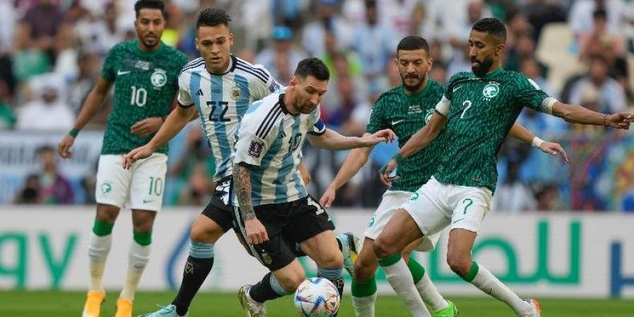 ستوديو مباراة الأرجنتين والمكسيك