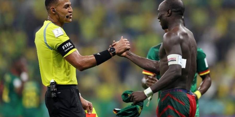 البرازيل ضد الكاميرون - أبو بكر يسجل ويُطرد بعد الهدف