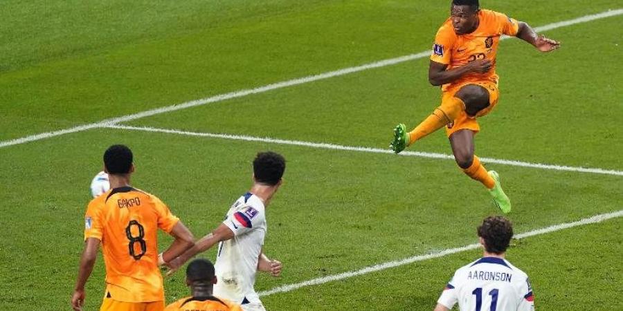 هولندا ضد الولايات المتحدة.. الطواحين يفوز بثلاثية ويتأهل لربع نهائي المونديال