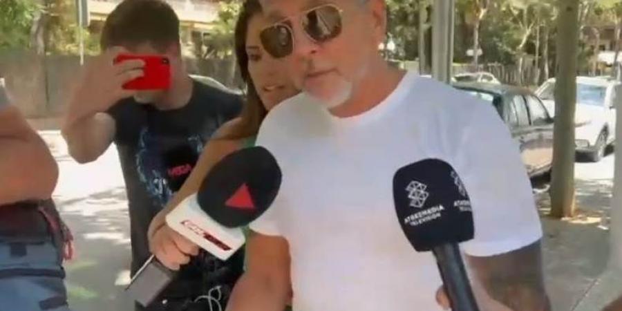 والد ميسي يعلن: نجلي يريد العودة إلى برشلونة