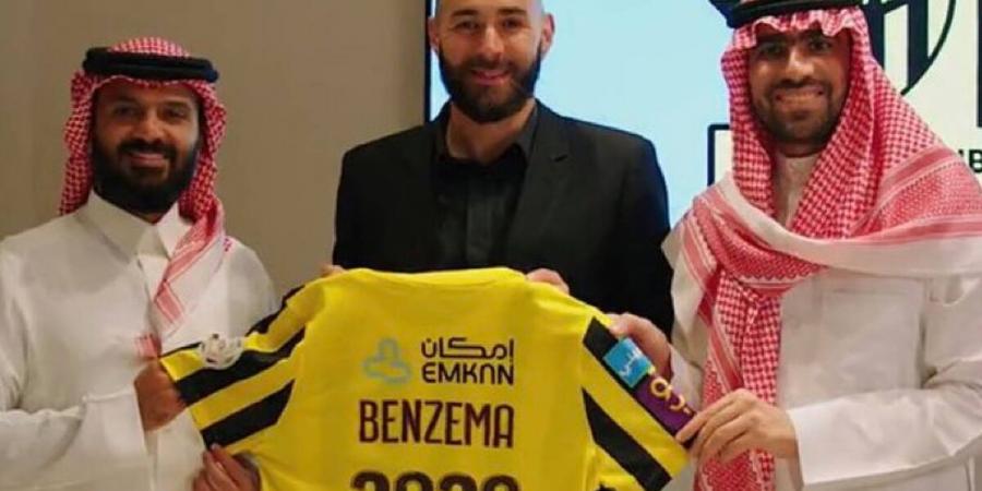 Karim Benzema signs for Al Ittihad until 2026
