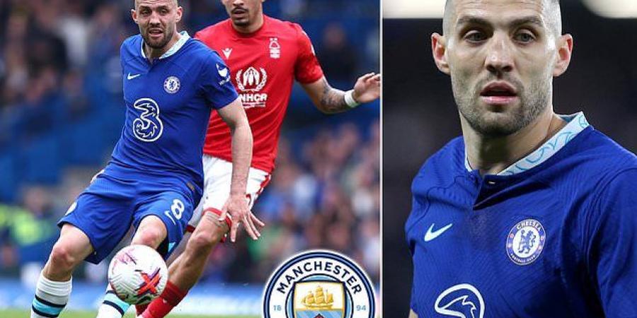 Chelsea midfielder Mateo Kovacic 'agrees personal terms with Man City as he closes in on move... with the two clubs to discuss a fee after the Champions League final'