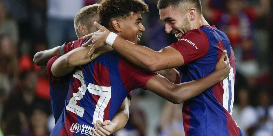 Lamine Yamal makes Barcelona dream after stunning cameo against Tottenham