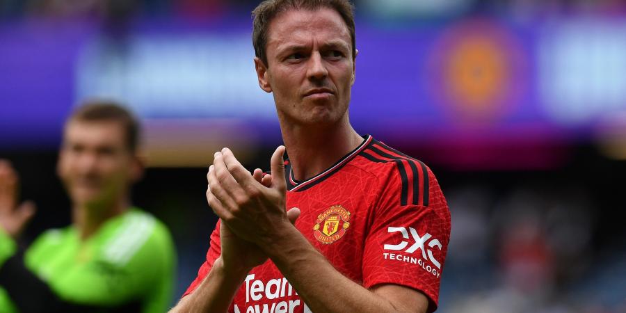 'Feels like home' - Jonny Evans reacts to re-signing for Man Utd on free transfer following successful pre-season trial