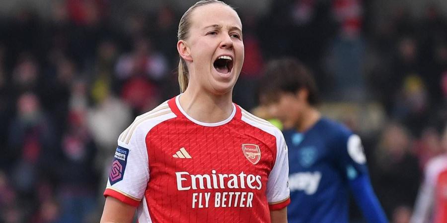 Beth Mead scores her first WSL goals in over a year with first-half brace as Arsenal beat West Ham to keep up the pressure on leaders Chelsea