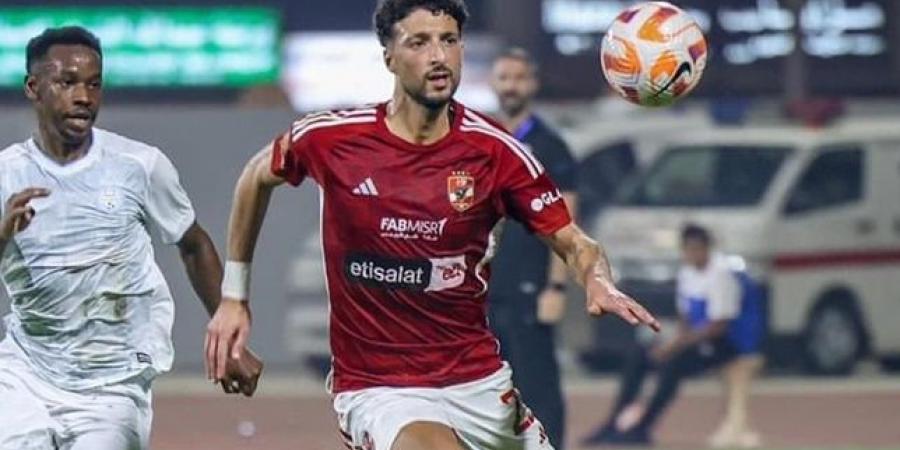 تفاصيل إصابة وسام أبو علي وموقفه من مباراة الأهلي وشباب بلوزداد