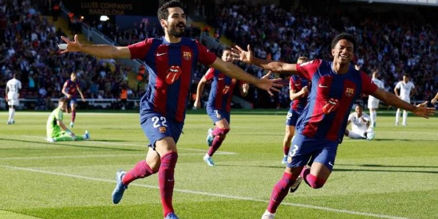 نابولي في صدام قوي مع برشلونة بـ ثمن نهائي دوري أبطال أوروبا