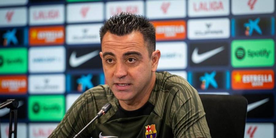 تشافي: "من الصعب التنافس ضد ريال مدريد وعلى جماهير برشلونة أن تفهم بأن وضعنا مُعقد للغاية"