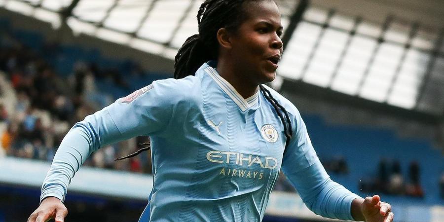 Man City's Bunny Shaw WINS player of the year at Women's Football Awards after stellar campaign... as Lioness duo Mary Earps and Georgia Stanway also pick up gongs at star-studded London event