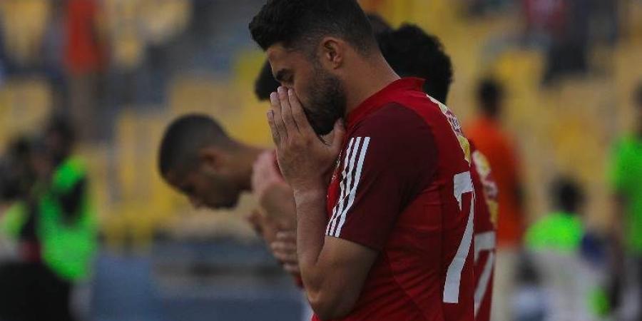 ثنائي الأهلي مُهدد بالغياب عن الزمالك في قمة دوري نايل