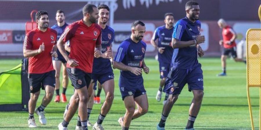 بدون راحة.. الأهلي يبدأ الاستعداد لمواجهة الزمالك