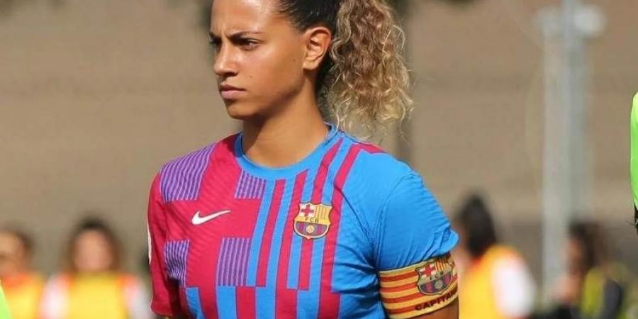 الأهلي يفاوض سارة إسماعيل "سلجادو" لاعبة برشلونة (خاص)