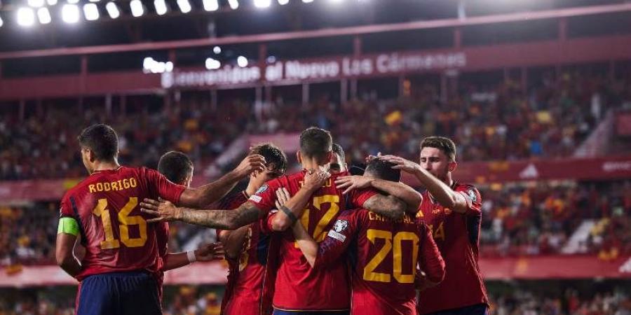 تشكيل إسبانيا المتوقع ضد إنجلترا في نهائي أمم أوروبا يورو 2024.. ثلاثي بالهجوم