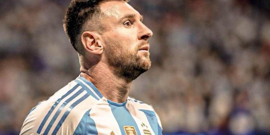 ميسي يتسبب في إقالة وكيل وزير الرياضة الأرجنتيني