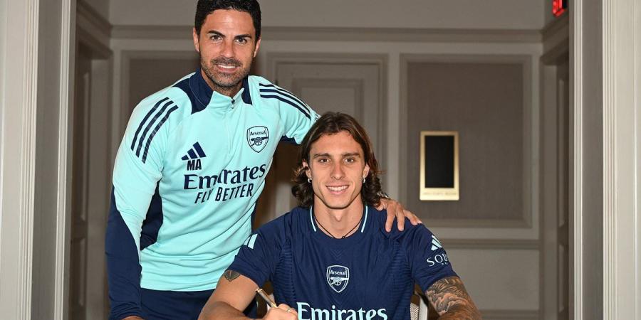 Riccardo Calafiori completes £42m move to Arsenal from Bologna and speaks to squad for the first time after being introduced by manager Mikel Arteta during meeting